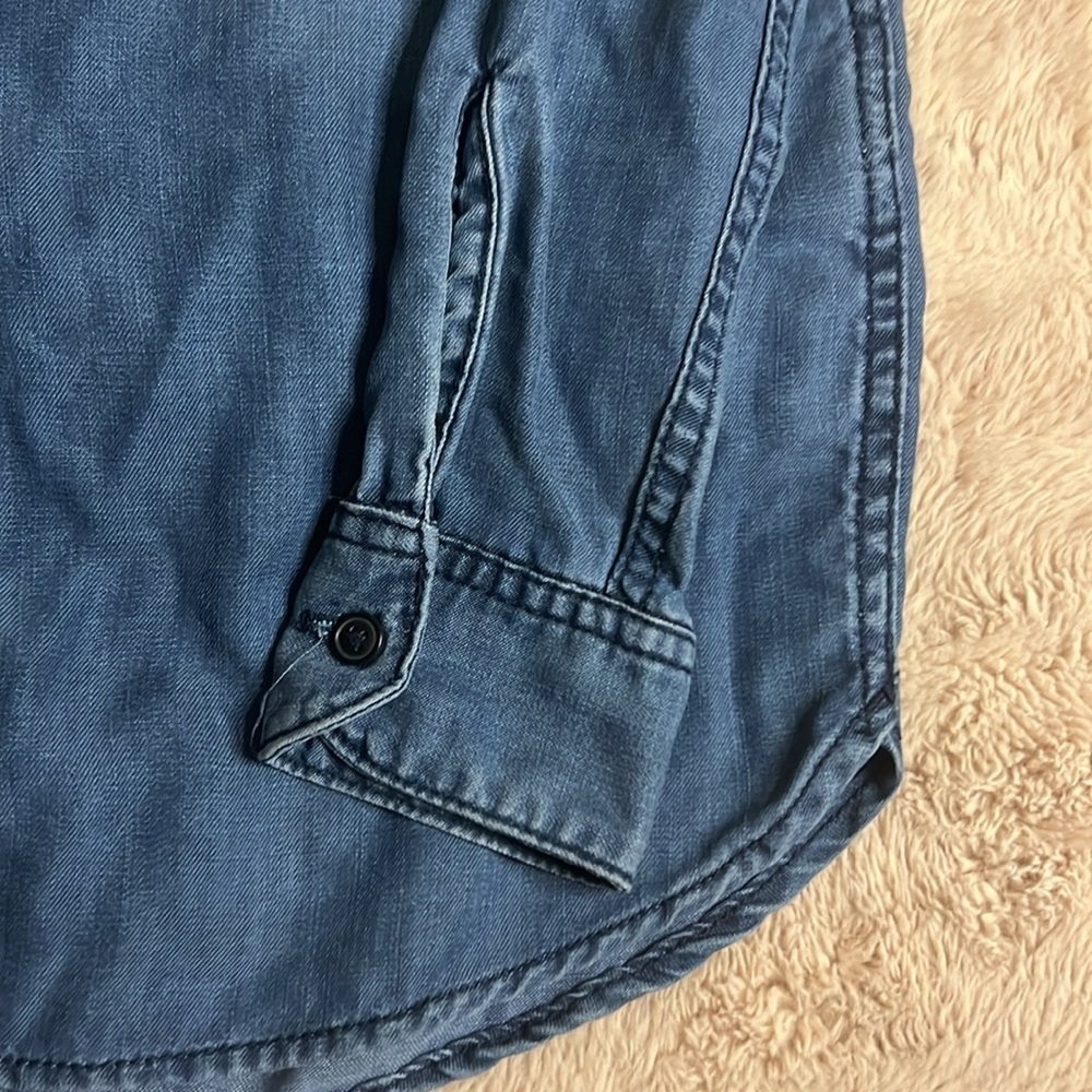 100% Lyocell Long button down denim style top - Picture 5 of 10